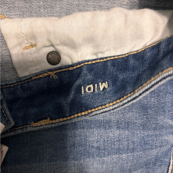 American Eagle Shorts - Picture 2 of 4